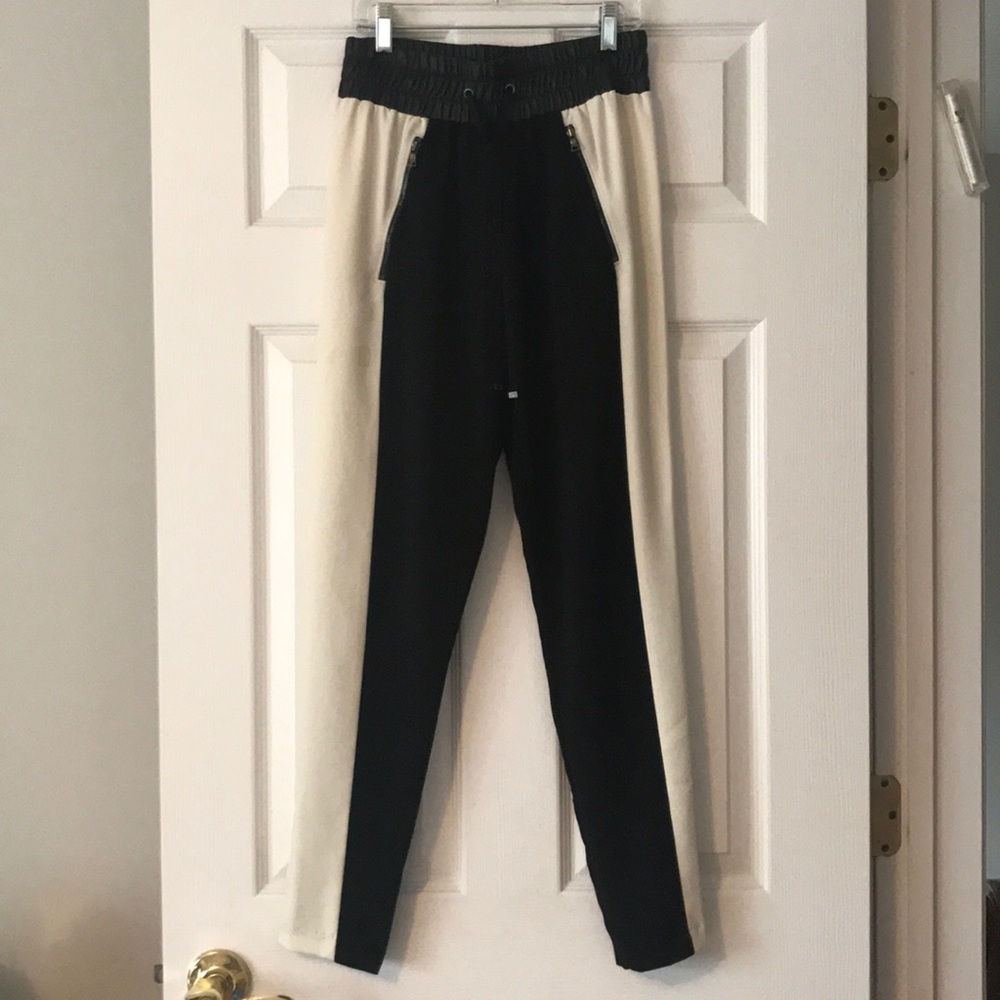 David Lerner Contrast Blocked Pant